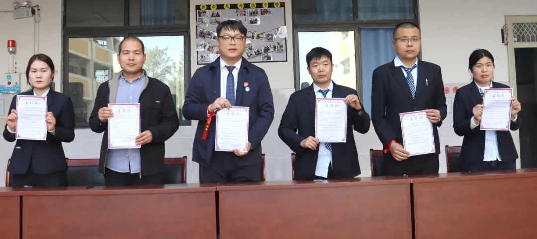 【提质控本年】聚精英燃少年锐气,战中考展新时代风采 | 汝州市新时代精英学校 第22张