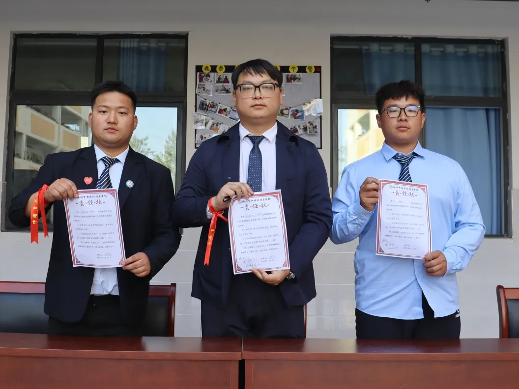 【提质控本年】聚精英燃少年锐气,战中考展新时代风采 | 汝州市新时代精英学校 第25张