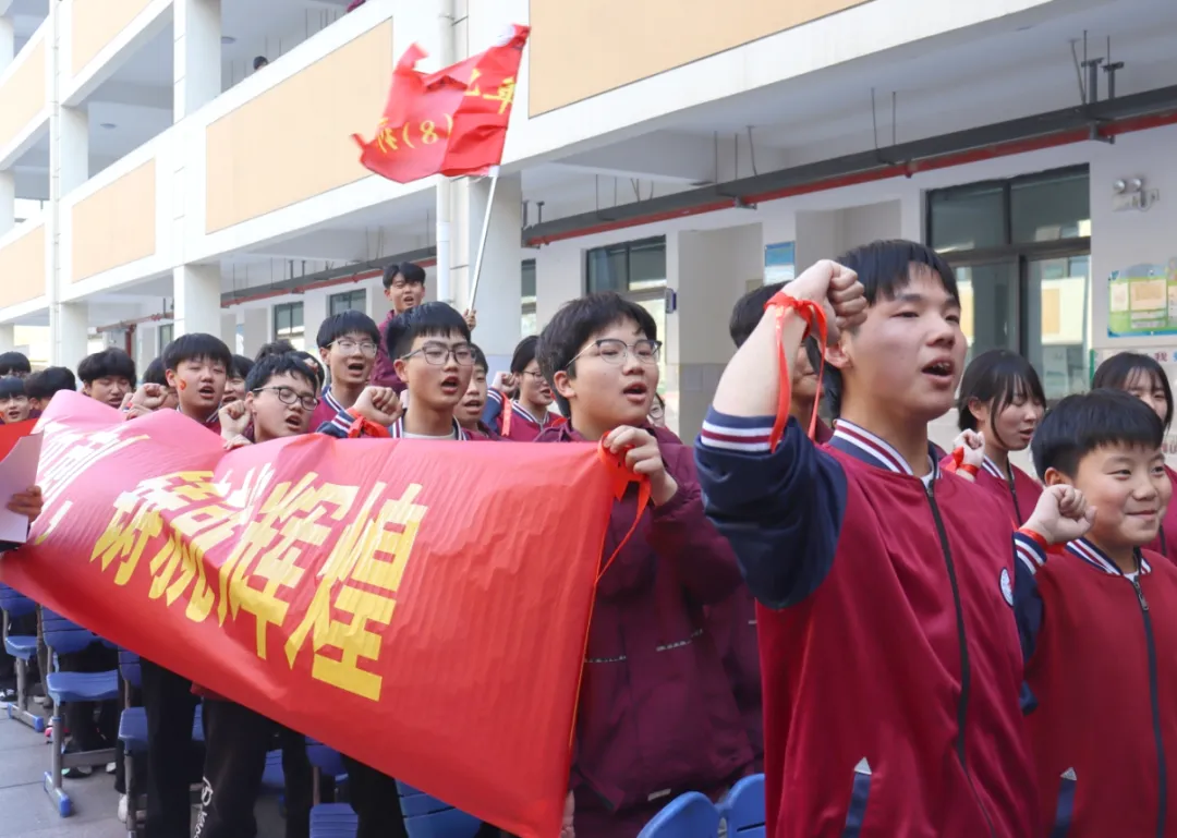 【提质控本年】聚精英燃少年锐气,战中考展新时代风采 | 汝州市新时代精英学校 第33张