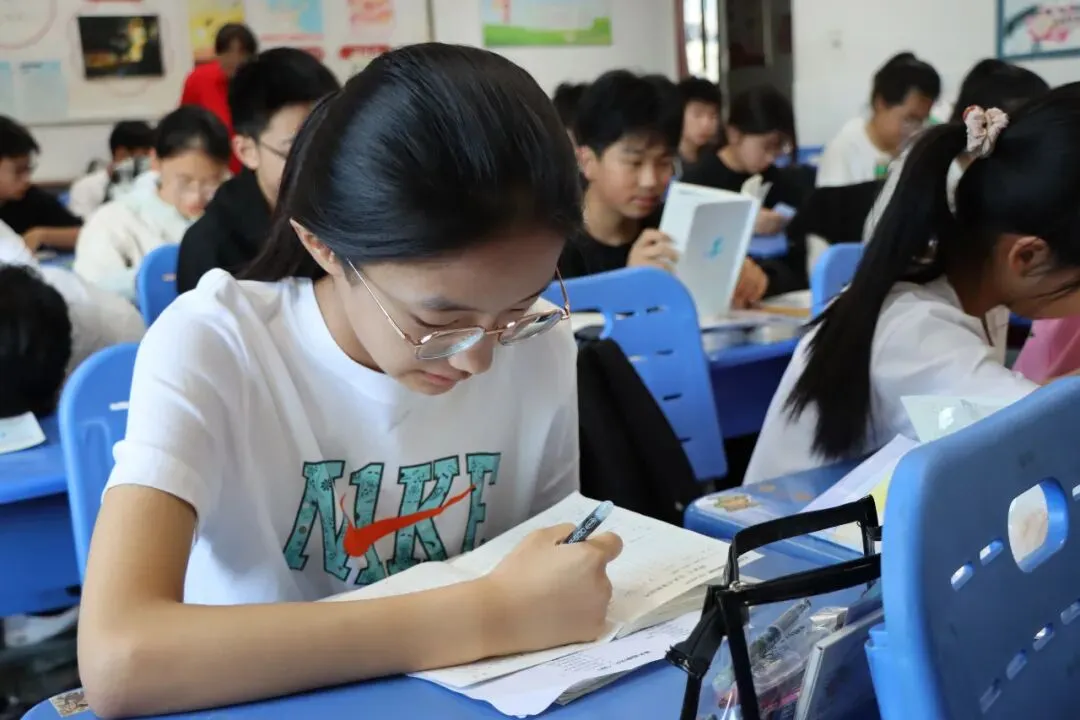 【2024中考】青衿致远 沐光而行 第22张