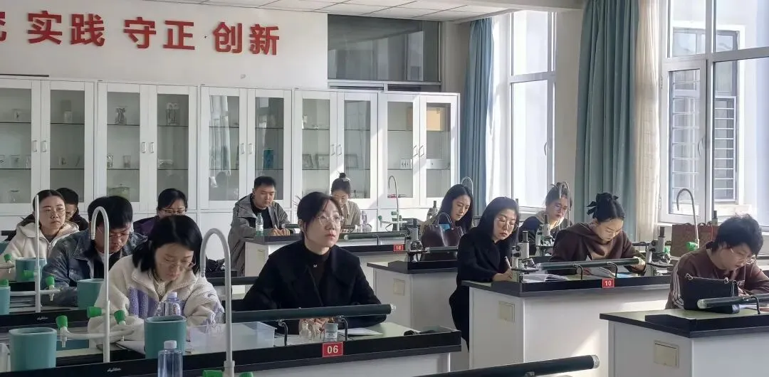 【鲅师校】鲅鱼圈区初中中考复习备考现场观摩研讨会成功举办 第43张