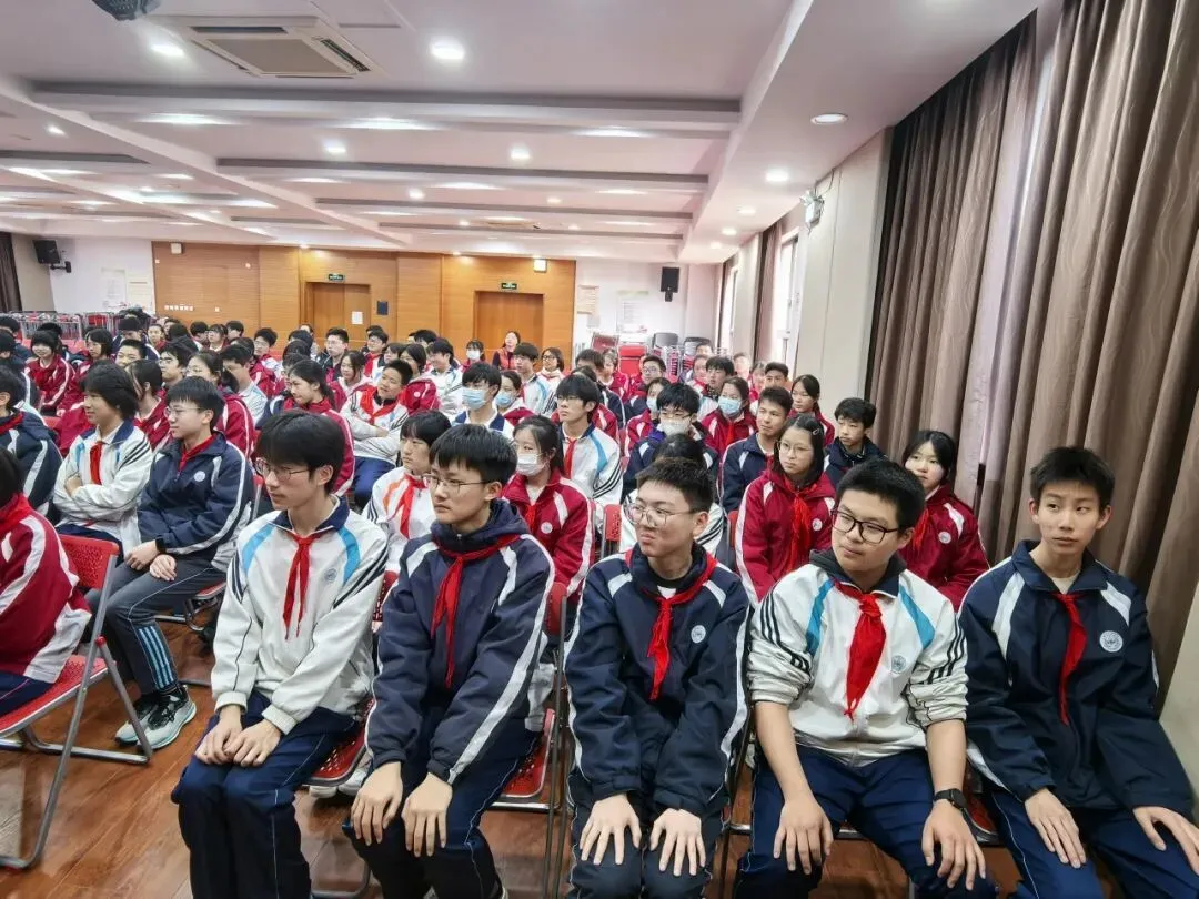 上海市第四中学开展中考考前心理辅导讲座 第10张