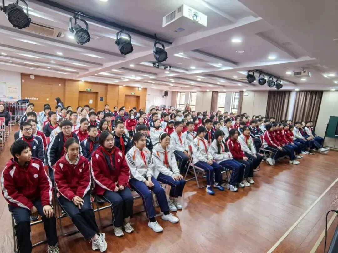 上海市第四中学开展中考考前心理辅导讲座 第11张