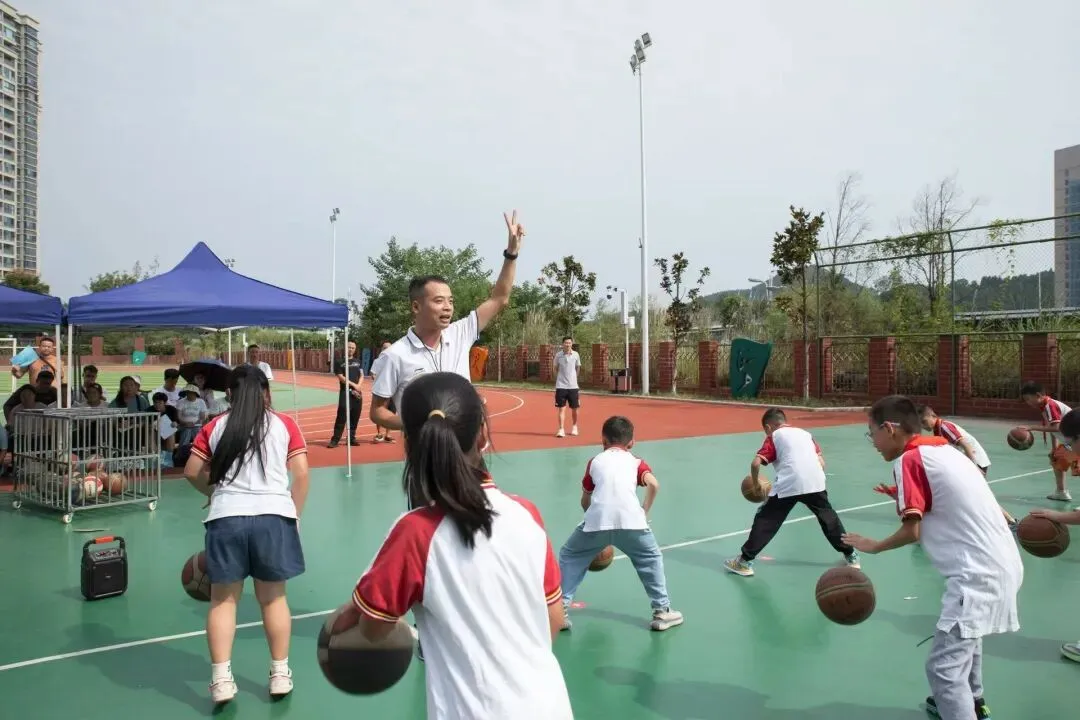 初三学子,体育中考即将来临,记住这些“秘诀”,助你轻松拿满分 第2张