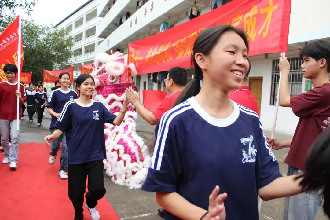 燃情逐梦 决胜中考——思旺二中隆重举行2026年中考誓师大会 第36张