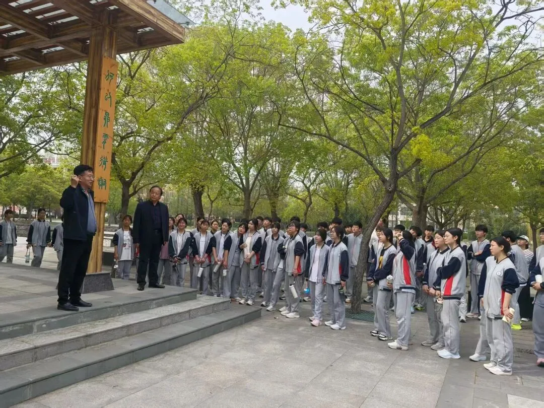青春逐梦,砺剑中考|辉县市大成实验学校九年级学子赴一中开展研学暨体育模拟测试活动 第15张