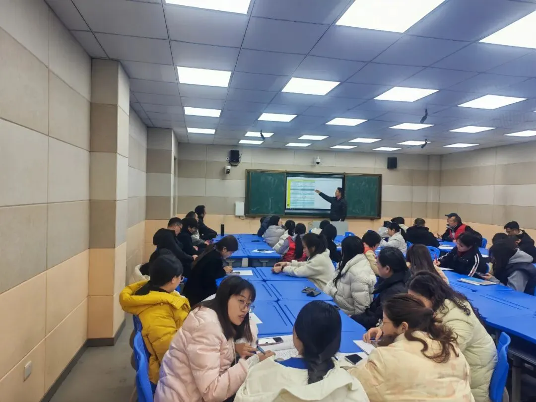 【党建+教研】研思中考明方向 精准备考促提升——广信区第六中学开展五年试题研究校本培训活动 第9张