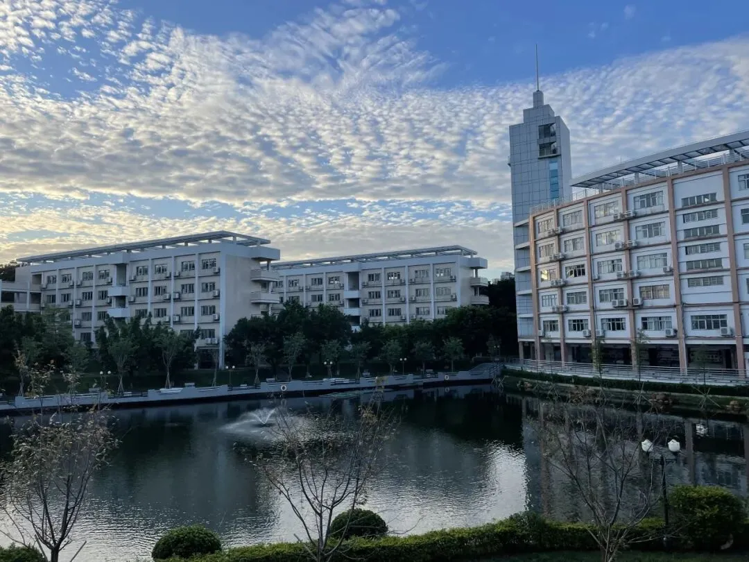 4月6日,三水中学与您相约中考咨询会 第6张