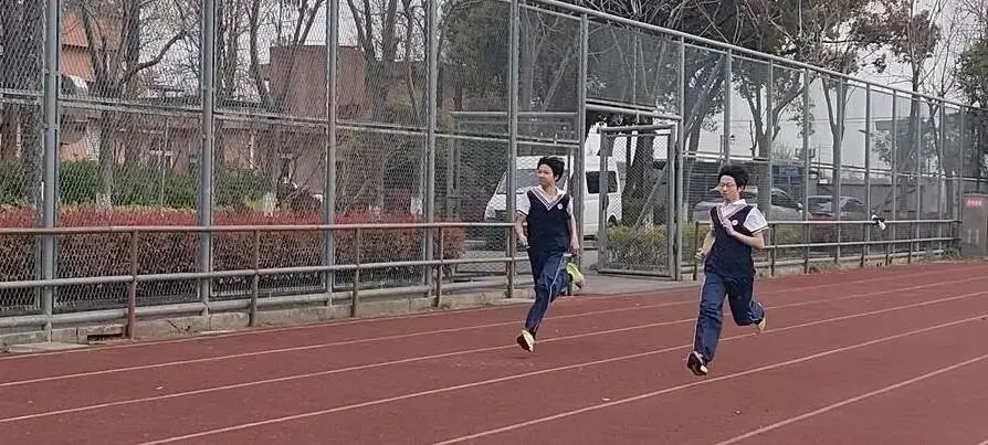 【德育天地】体育中考实战练,拼搏冲刺正当时 ——吕巷学校初三体育模拟考顺利举行 第18张