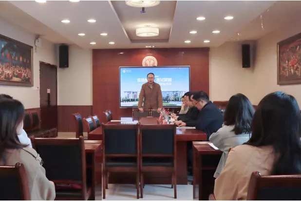 实战模拟,面试赋能丨学院举办公职考试模拟面试 第5张