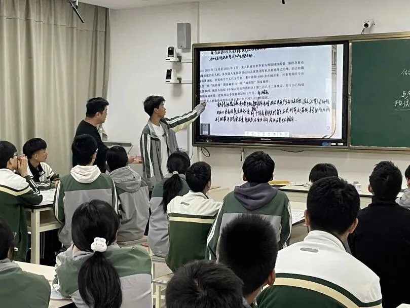 缘溪教科研 | 深耕复习课堂,赋能中考备考 ——郭溪中学教育集团文科综合学科研修活动顺利开展 第8张