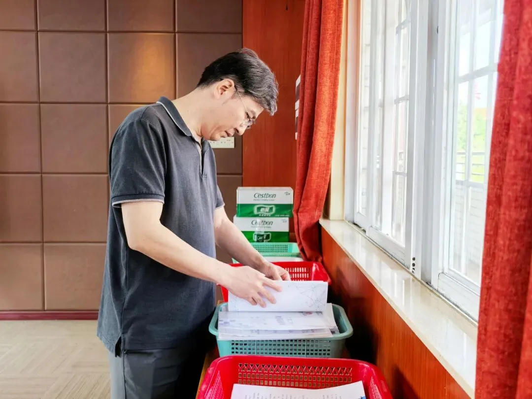 优化中考复习备考策略,推动教育优质均衡发展——白云区教育研究院初中部到广师大实中综合调研活动 第19张 优化中考复习备考策略,推动教育优质均衡发展——白云区教育研究院初中部到广师大实中综合调研活动 第19张