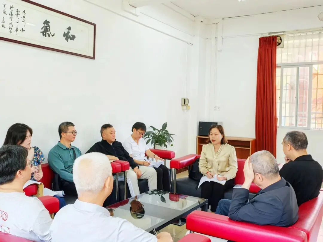 优化中考复习备考策略,推动教育优质均衡发展——白云区教育研究院初中部到广师大实中综合调研活动 第31张 优化中考复习备考策略,推动教育优质均衡发展——白云区教育研究院初中部到广师大实中综合调研活动 第31张