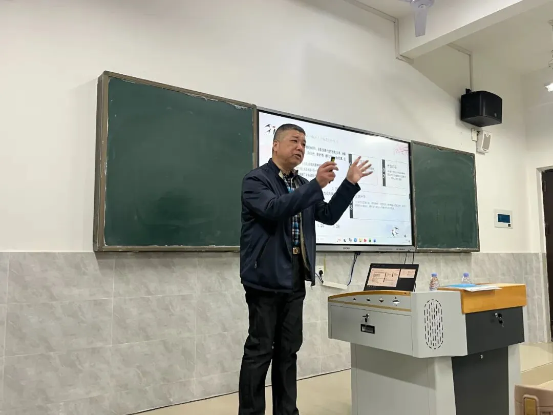 精研命题,导航复习——我区开展中考学科命题与备考教研培训活动 第25张