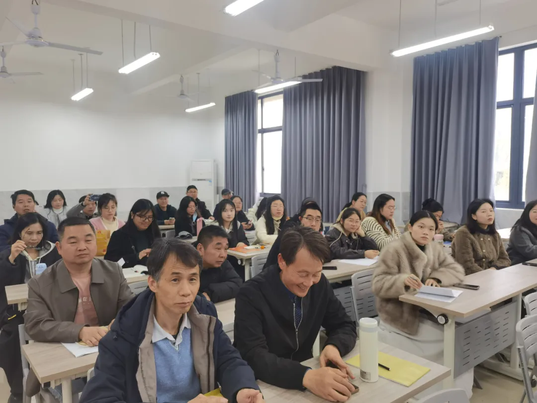 精研命题,导航复习——我区开展中考学科命题与备考教研培训活动 第38张