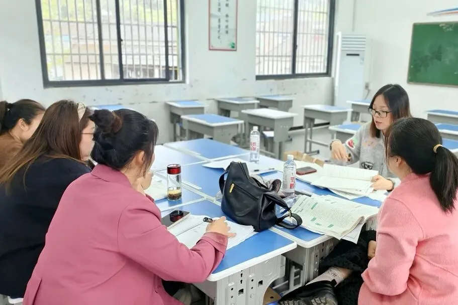 【大美实中】九大学科同课异构,共研中考备考策略|市实验初中教联体2026年春季备考研讨会圆满举行 第16张