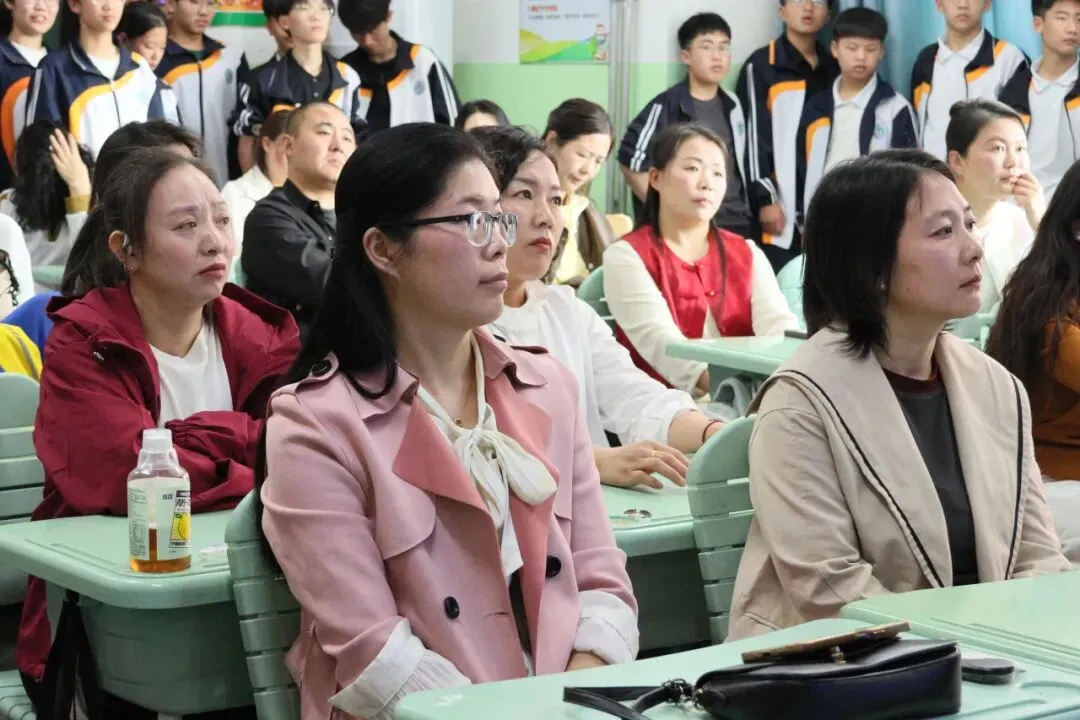 心之约 · 齐聚力 赢中考——初三年级家长会 第11张