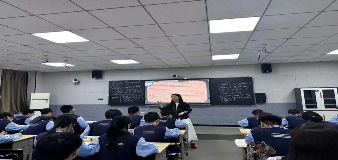 专家引领促教研 精研课堂备中考——乌达区名优教师展示课暨复习策略研讨活动英语专场 第4张