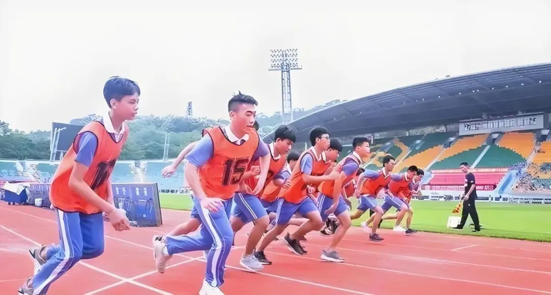 八年级体育测试成绩反馈暨中考体育科学备考专项指导报告 第1张