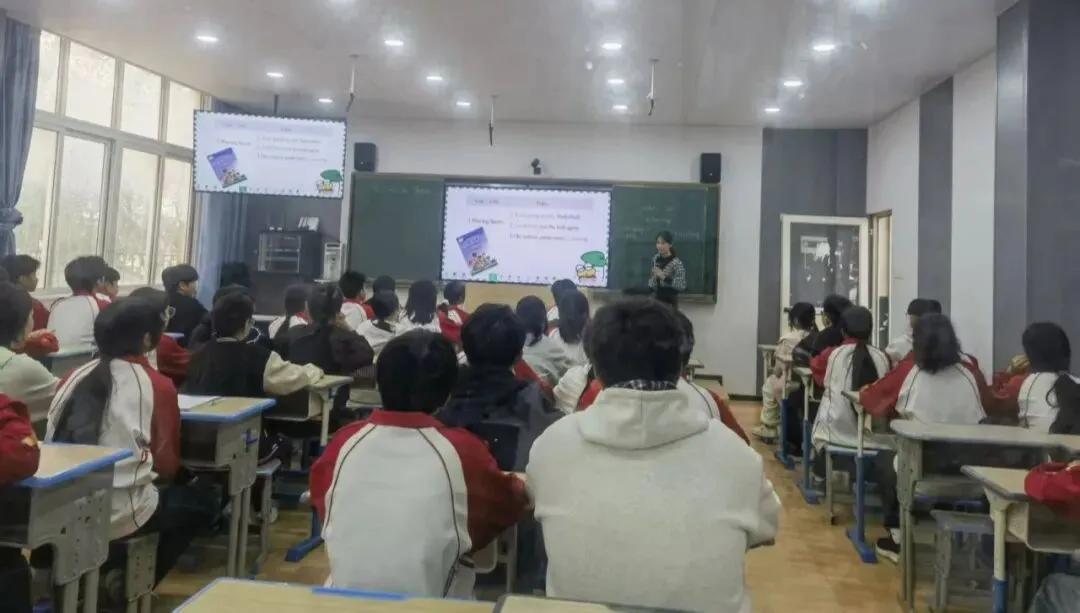 深耕课堂展复习风采,精研真题促教学重构——惠安二中举办惠安县2026年春初中毕业班英语学科说题研讨暨送课下乡活动 第20张 深耕课堂展复习风采,精研真题促教学重构——惠安二中举办惠安县2026年春初中毕业班英语学科说题研讨暨送课下乡活动 第20张