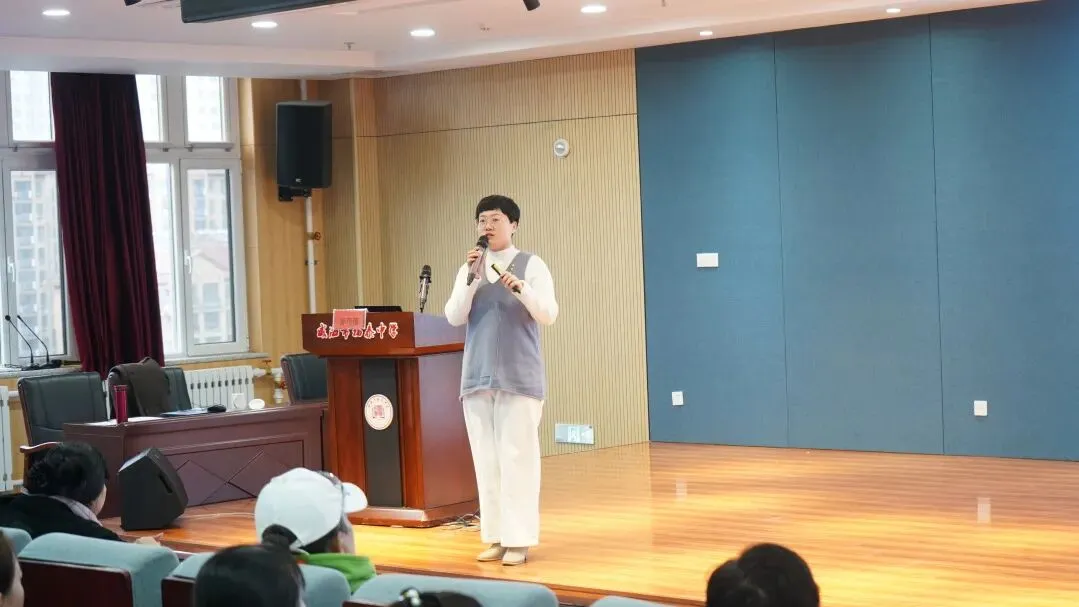 做成长型父母|家校同心护航中考,科学陪伴助力成长——“福泰智慧父母大讲堂”开课啦 第10张 做成长型父母|家校同心护航中考,科学陪伴助力成长——“福泰智慧父母大讲堂”开课啦 第10张