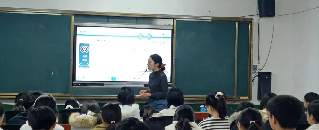 以研促教备中考 新化县初中数学区域教研活动顺利开展 第16张