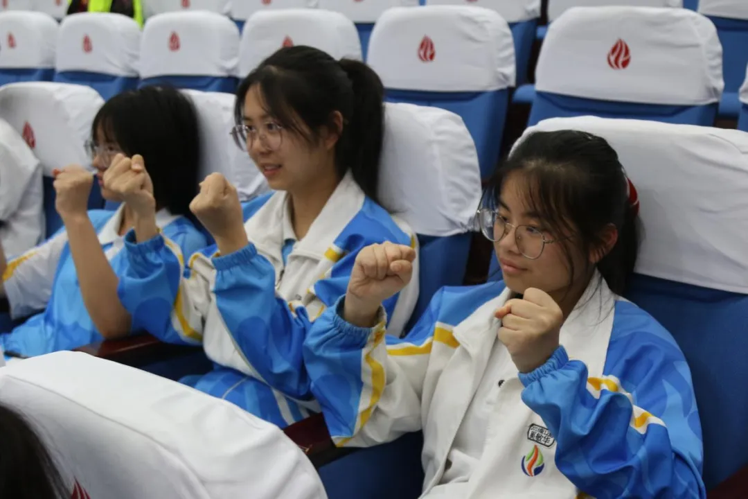 助力中考 | 陈琦老师走进运中培训 第9张 助力中考 | 陈琦老师走进运中培训 第9张