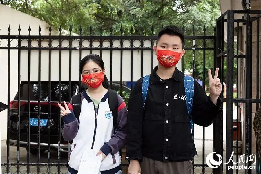 今年高考两个“历史首次”!试卷消毒现场亮了…… 第13张