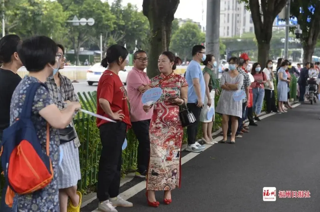 今年高考两个“历史首次”!试卷消毒现场亮了…… 第16张