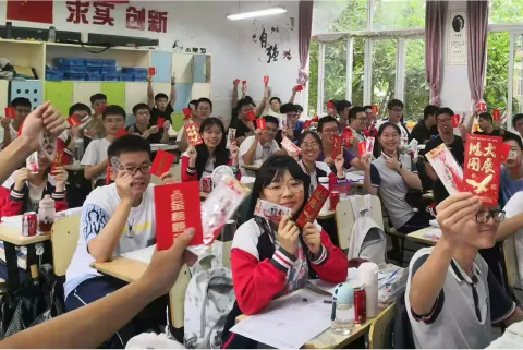 今年高考两个“历史首次”!试卷消毒现场亮了…… 第64张