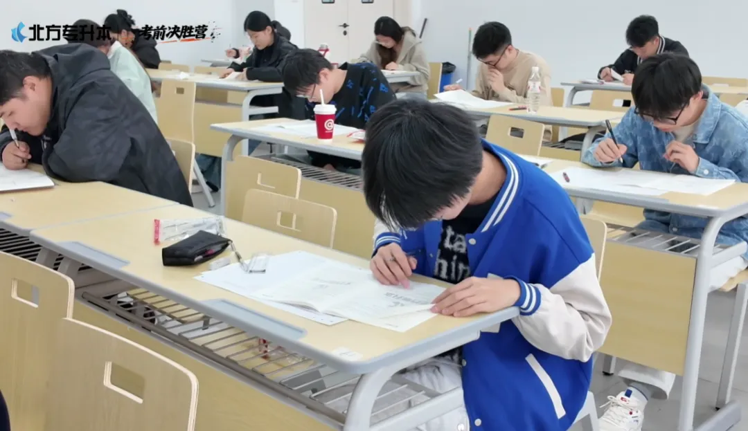 2026考前决胜营第二次模考落幕! 第4张 2026考前决胜营第二次模考落幕! 第4张