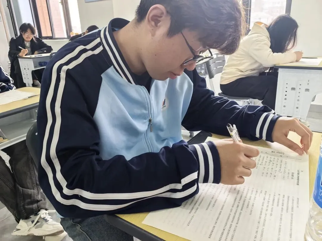 C语言 高考真题(if嵌套) 第1张 C语言 高考真题(if嵌套) 第1张