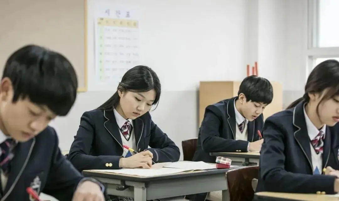 建建筑实务|案例真题逐题拆解:吃透考点,案例直冲 80+! 第3张 建建筑实务|案例真题逐题拆解:吃透考点,案例直冲 80+! 第3张