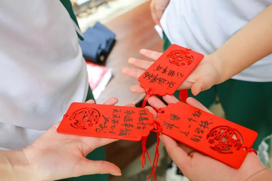 马到成功,中考必胜——广州市白云区东平学校2026年百日誓师实践教育活动精彩回顾 第95张 马到成功,中考必胜——广州市白云区东平学校2026年百日誓师实践教育活动精彩回顾 第95张