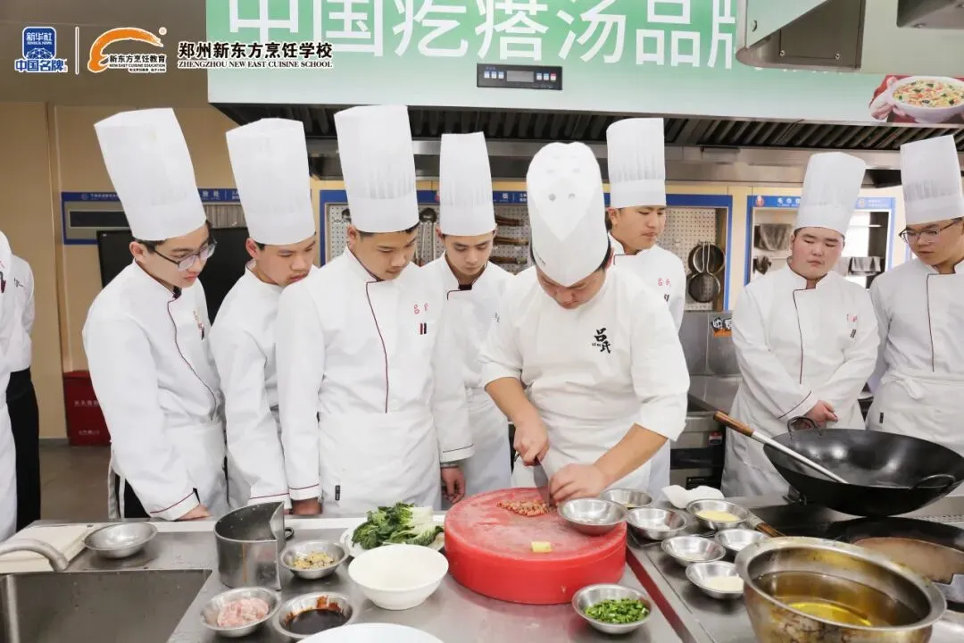 对中考心里没底?别慌,技能黄金路已经为你铺好! 第14张