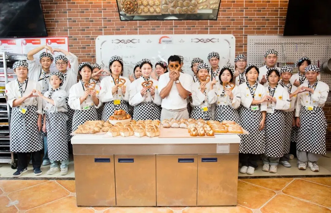 对中考心里没底?别慌,技能黄金路已经为你铺好! 第16张