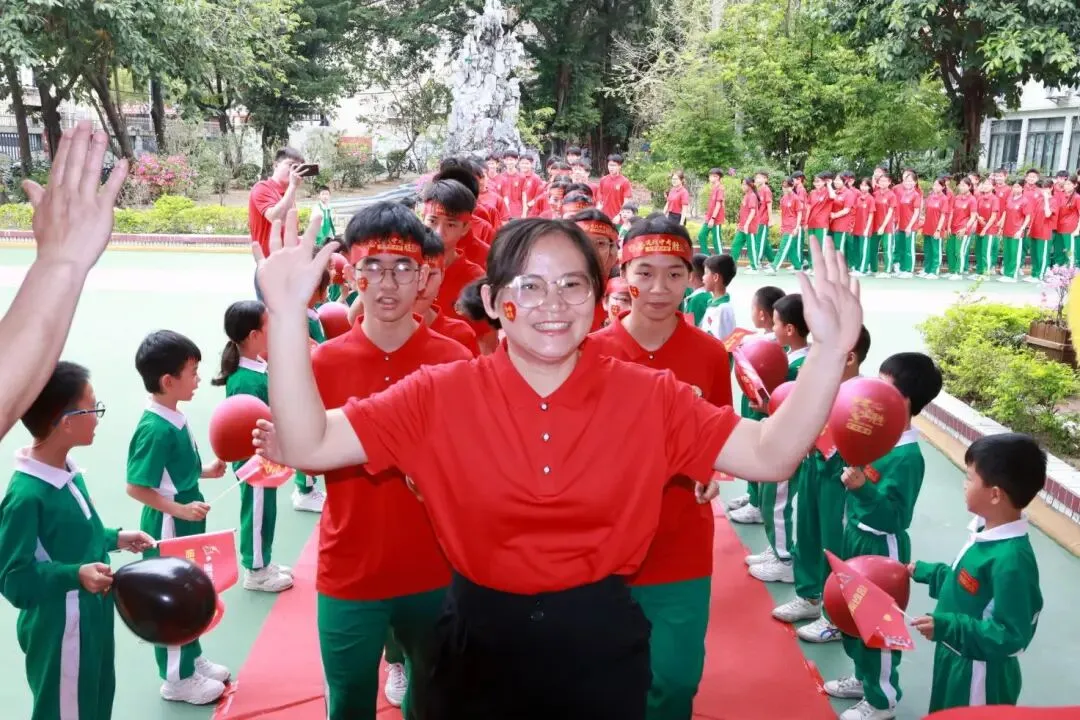 百日磨剑战中考 青春逐梦铸辉煌——集团旗下东方河宕学校2026届百日誓师大会隆重举行 第12张