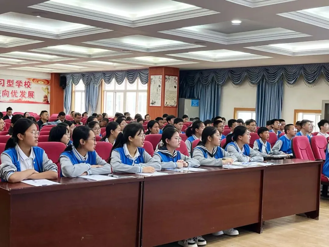 【研】聚焦物理中考,共研提质增效|西昌市九年级物理学业质量与教学效能提升交流研训活动成功举办 第5张