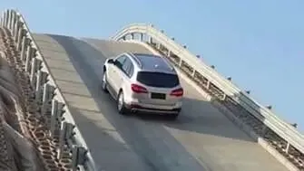 青少年机器人技术等级考试理论综合试卷(二级) 第18张