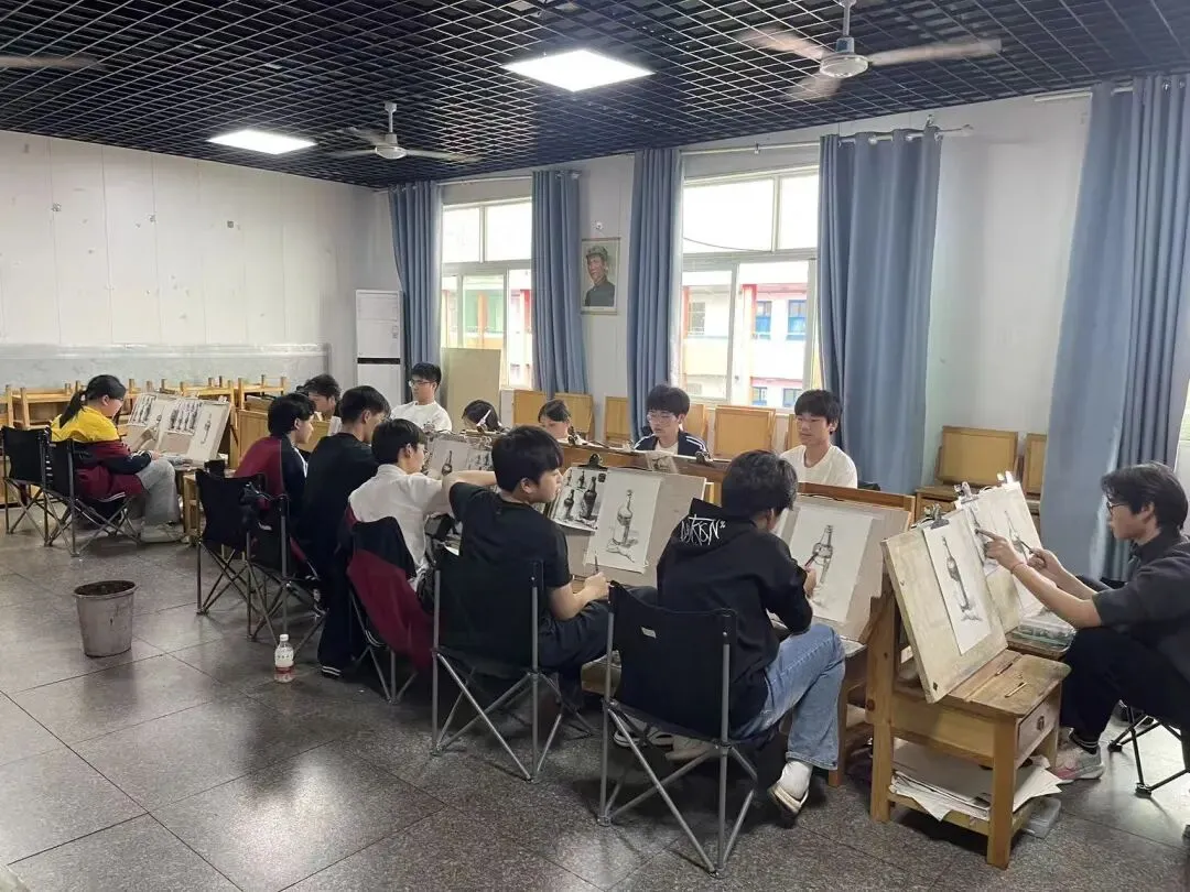 为什么艺术纳入中考?解读美育改革背后的教育新趋势 第4张 为什么艺术纳入中考?解读美育改革背后的教育新趋势 第4张