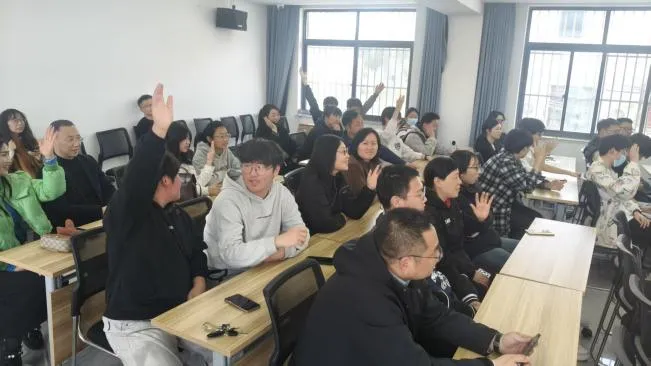 润心赋能备中考 四有教师引方向 第11张