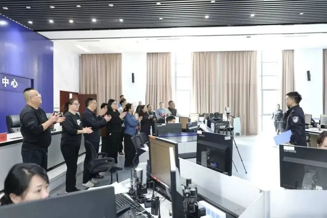 面试真题模拟——请谈谈如何组织一次机关开放日活动?从细节到创新,面试官想听的都在这里 第2张