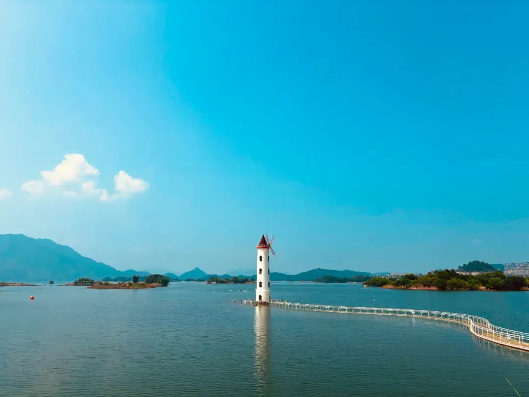 “中考716 就因为物理莫名其妙扣了两分 出分当天被痛骂” 第1张