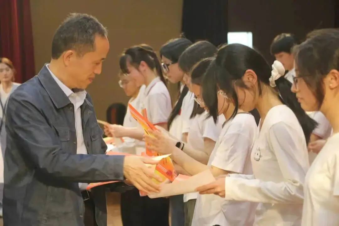 【若水·护航】以梦为马 冲刺中考——2026届九年级表彰暨赋能大会圆满举行 第11张