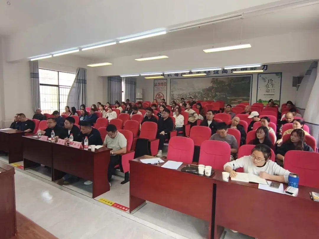 凝心聚力精备考,靶向发力冲中考 第9张