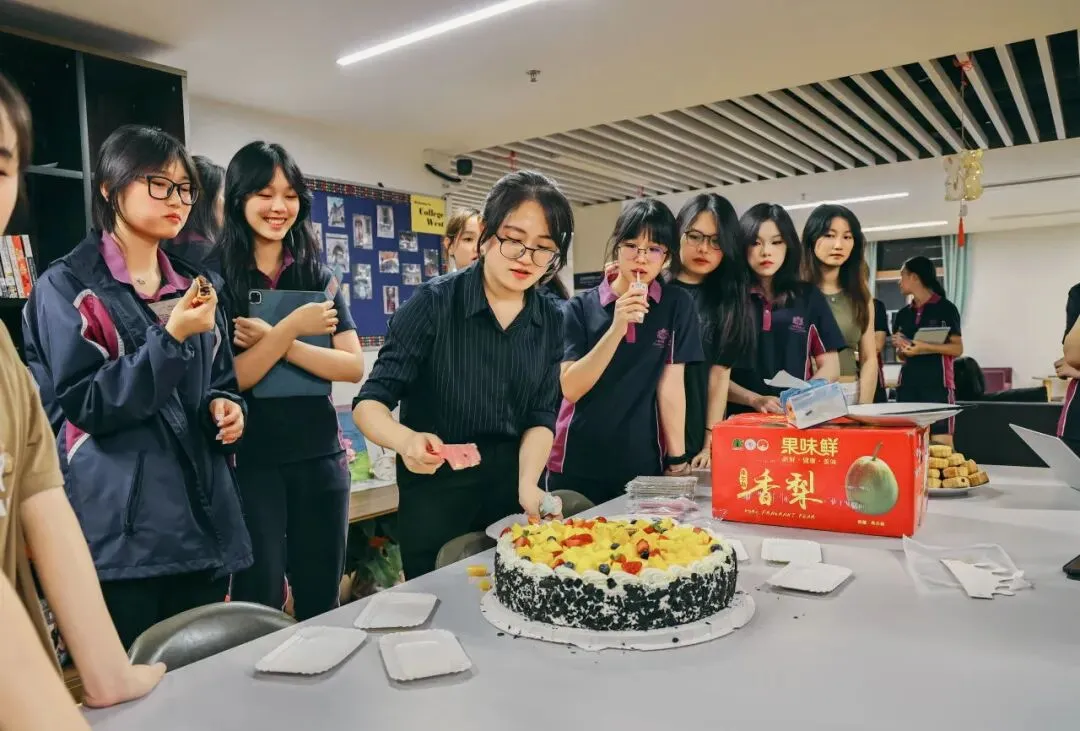 Iris:从中考失利到英国G5名校,弯道超车的她做了什么? 第3张