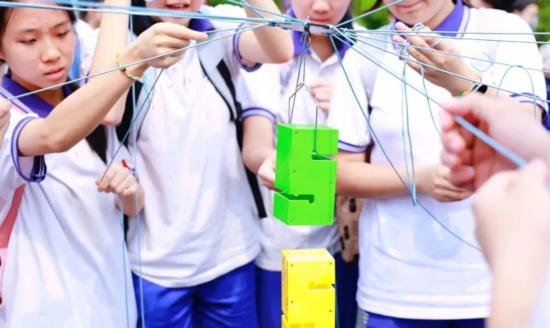 龙腾马跃战中考 问鼎莲峰筑辉煌--广州市第十六中学东华实验学校2026年初三级誓师大会 第34张