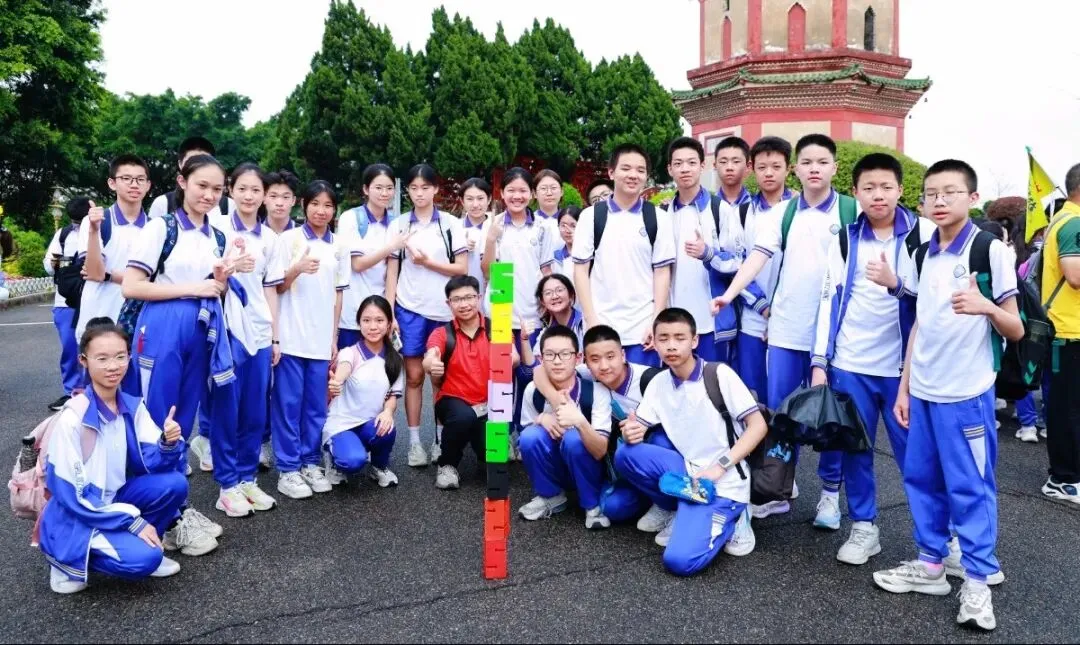 龙腾马跃战中考 问鼎莲峰筑辉煌--广州市第十六中学东华实验学校2026年初三级誓师大会 第35张