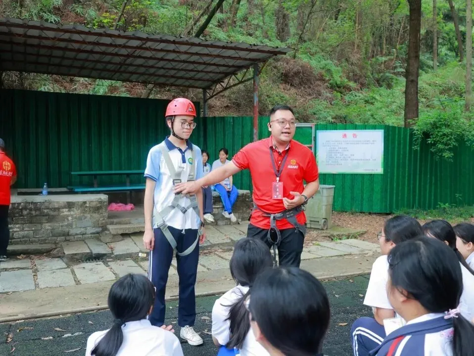 策马扬鞭战中考,奋楫笃行赴山海——金本中学初三级中考誓师研学活动 第61张
