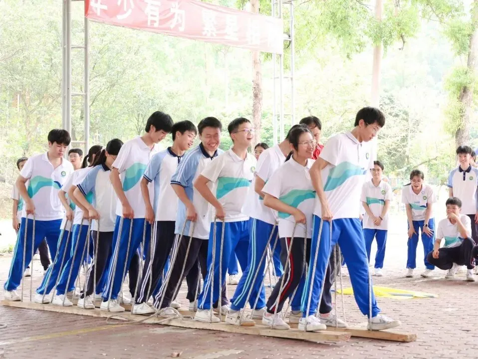 策马扬鞭战中考,奋楫笃行赴山海——金本中学初三级中考誓师研学活动 第78张